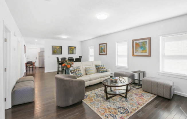 15 XX HAWLEY ST