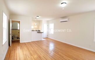 6229 1/2 CERRITOS AVE