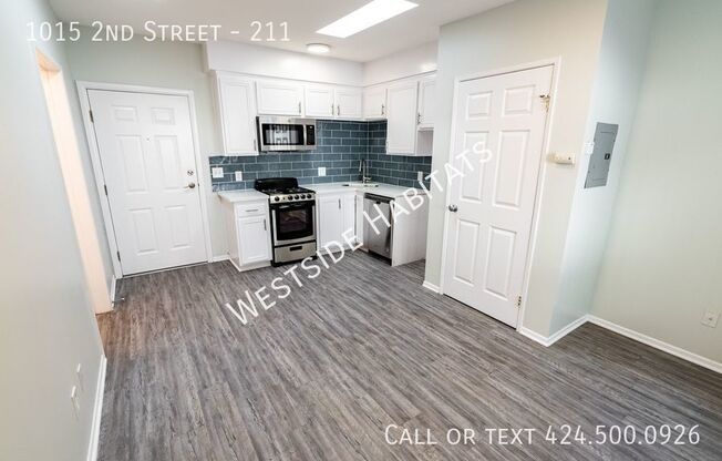1015 2nd Street