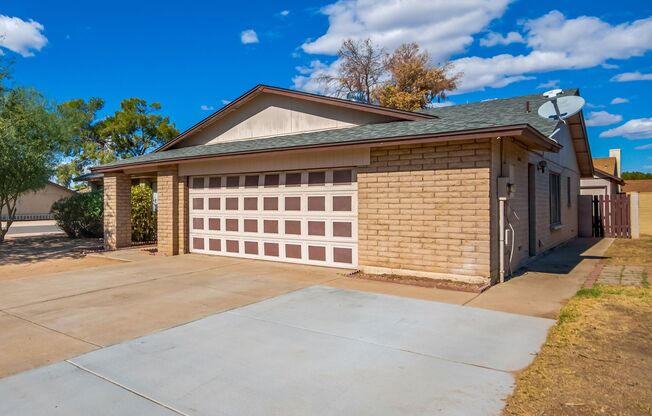 Delightful home in Phoenix - feels and looks brand new!