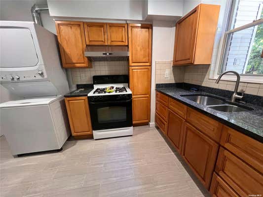 3 beds, 1 bath, $4,000