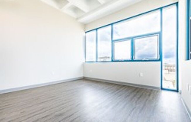 1 bed, 1 bath, 480 sqft, $1,365, Unit 701