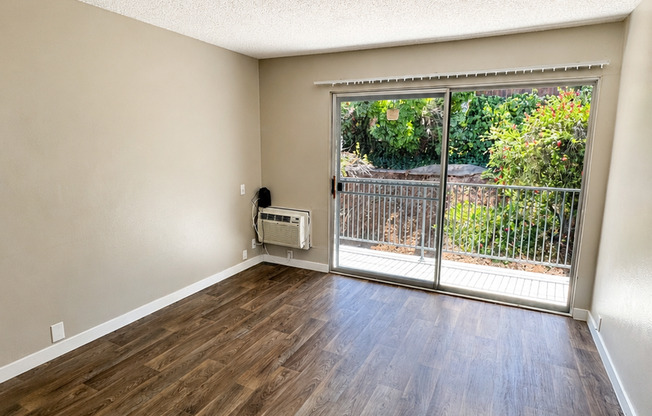 1 bed, 1 bath, 602 sqft, $2,195, Unit 32