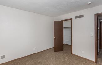 Jebens Court Apartments