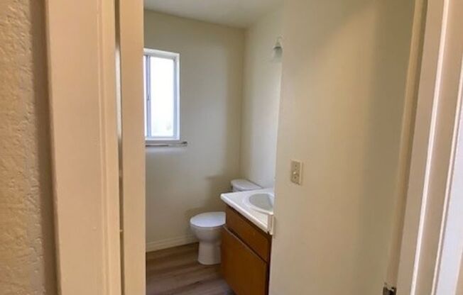 2 beds, 2 baths, 900 sqft, $2,300, Unit 1419 C Longbranch