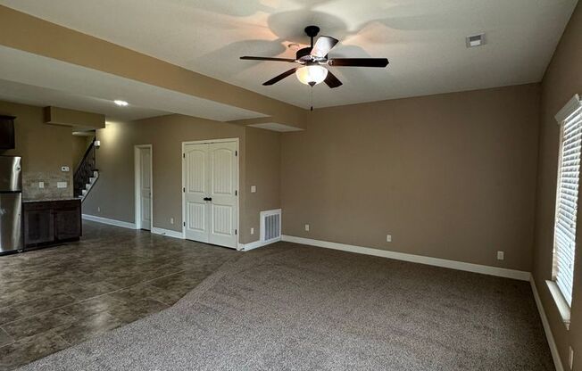 Spacious 3 Bed 2.5 Bath with Stainless Steel Appliances