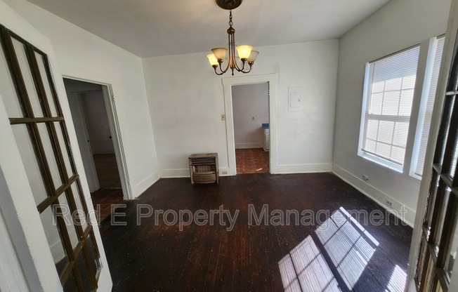 304 TERRELL AVE