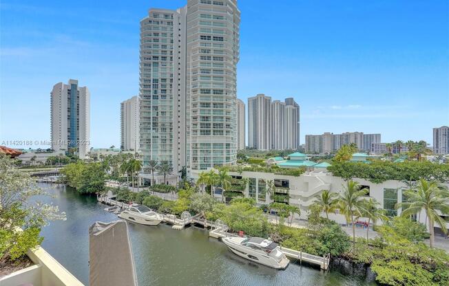 250 SUNNY ISLES BLVD