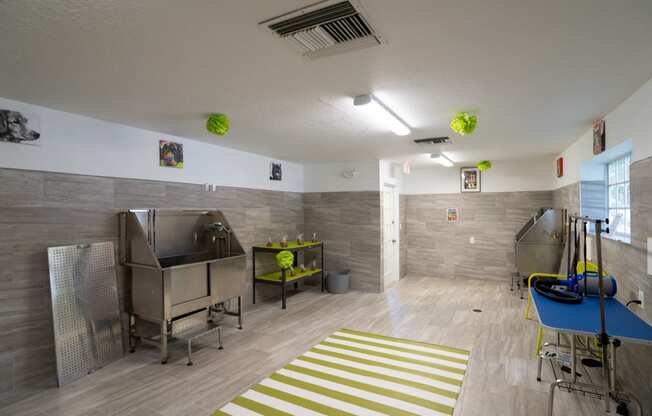 Pet Wash at Mission Club Apartments in Orlando, FL