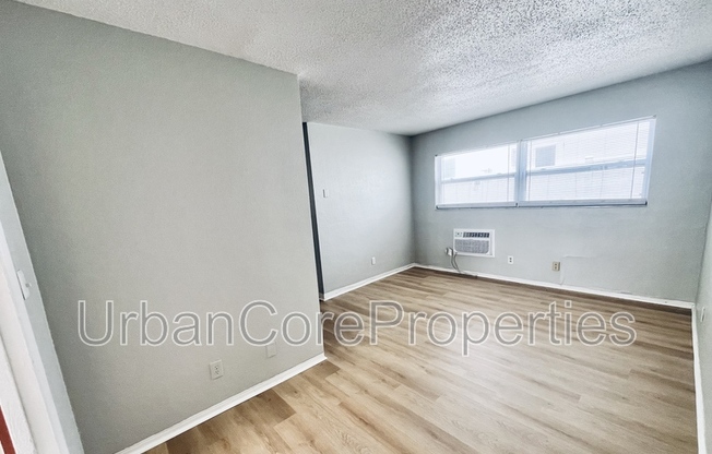 1801 5 ST N