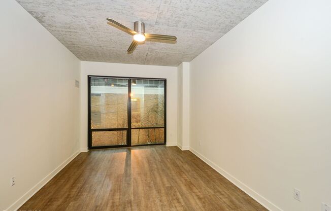 1 bed, 1 bath, 738 sqft, $2,750, Unit 204