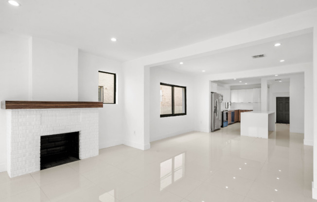 1687 SW 11 ST