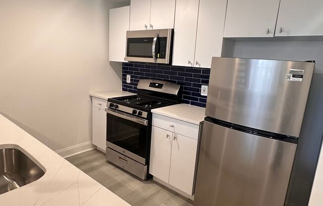 3 beds, 2 baths, 1,292 sqft, $1,995, Unit Unit 313 (Loft)