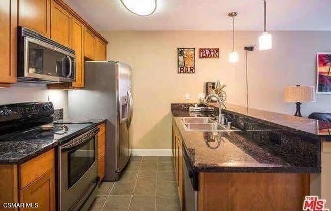 1 bed, 1 bath, 663 sqft, $3,000, Unit 556