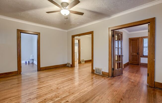 3 Bedroom on Fontenelle!