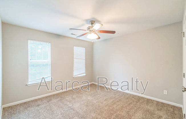 6102 GREENGATE LN