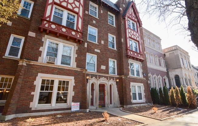 2127 DAYTON