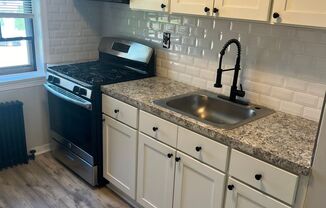 1 bed, 1 bath, 650 sqft, $1,195, Unit 11-1652