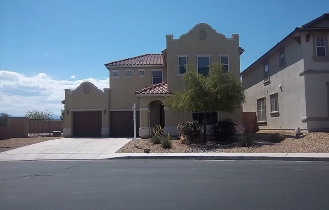 5817 Addy Lane - Gated / Casita! HUGE YARD! RV PARKING! - MILITARY DISCOUNT & CLEANING FEES WAIVED!
