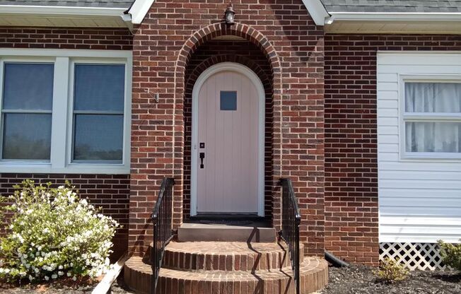 Fully Furnished Home Just Minutes From LU