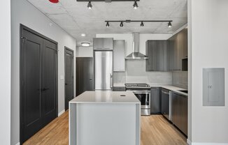 967 W WASHINGTON BLVD