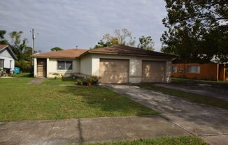 2/2 Duplex For Rent at 3215 Split Willow Drive Orlando, FL 32808