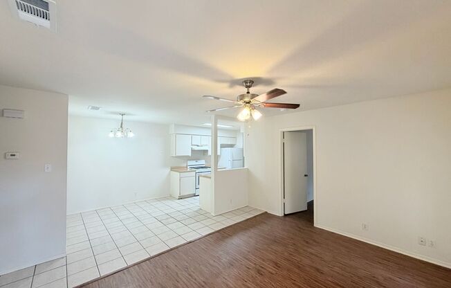 Great, well-maintained single-story duplex tucked away on a quiet cul-de-sac!