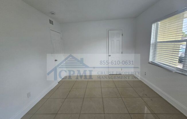 2 beds, 1 bath, 827 sqft, $1,950, Unit 635