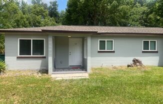 1137 NE 9 AVE