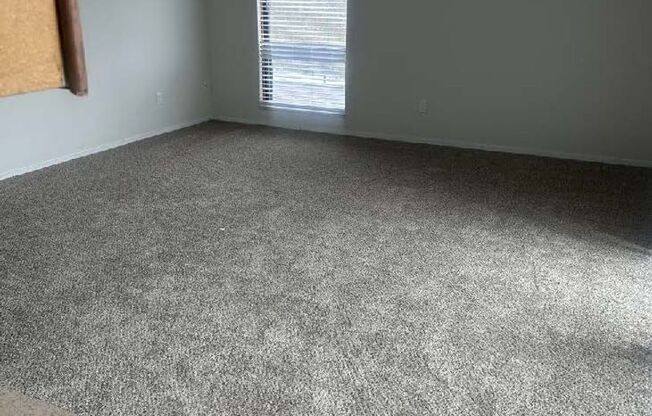 1 bed, 1 bath, 694 sqft, $945, Unit 5345L