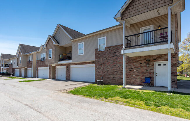 Willow Crossings Apartments in Terre Haute