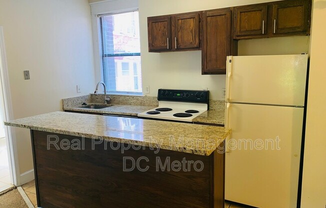815 Maryland Ave. NE