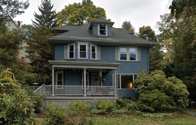 34 WOODCLIFF RD