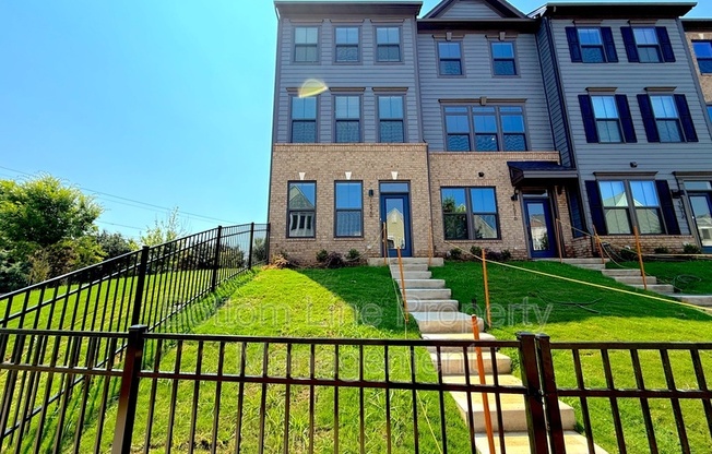 1520 SAMUEL ST