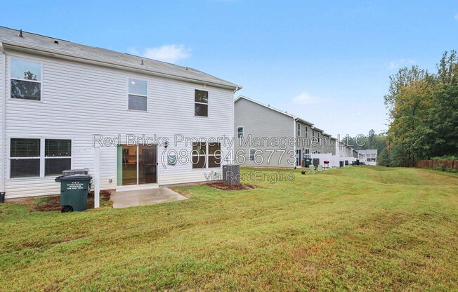 4 beds, 2.5 baths, 1,616 sqft, $1,995