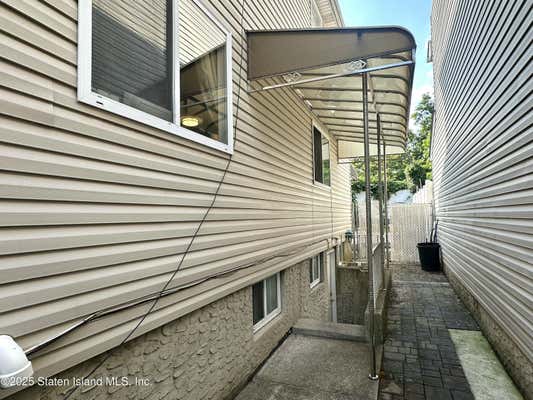 179 CHESTNUT AVE
