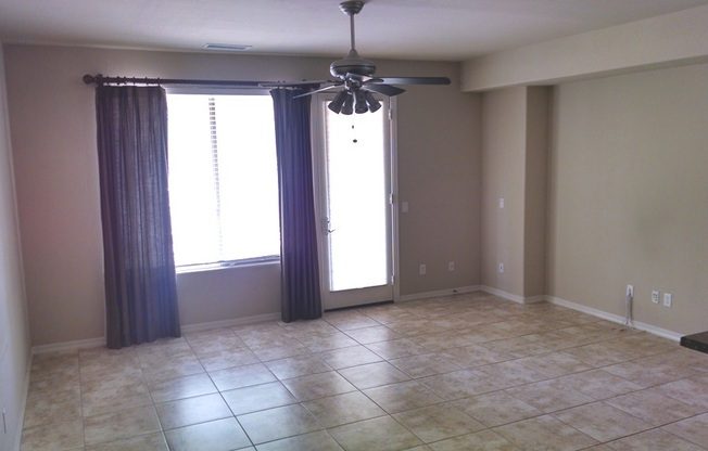 3 beds, 2 baths, $2,095