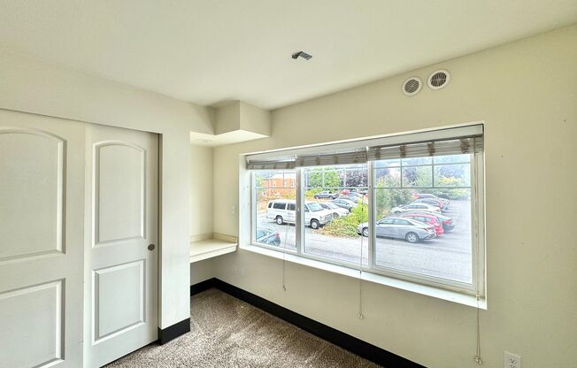 1 bed, 1 bath, 350 sqft, $1,150, Unit 216