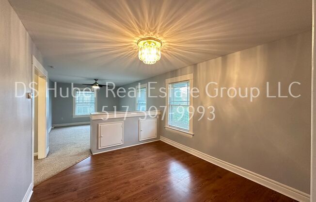 526 W HILLSDALE SAINT HILLSDALE 526