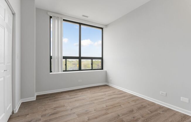 2 beds, 2 baths, 950 sqft, $2,500, Unit 503