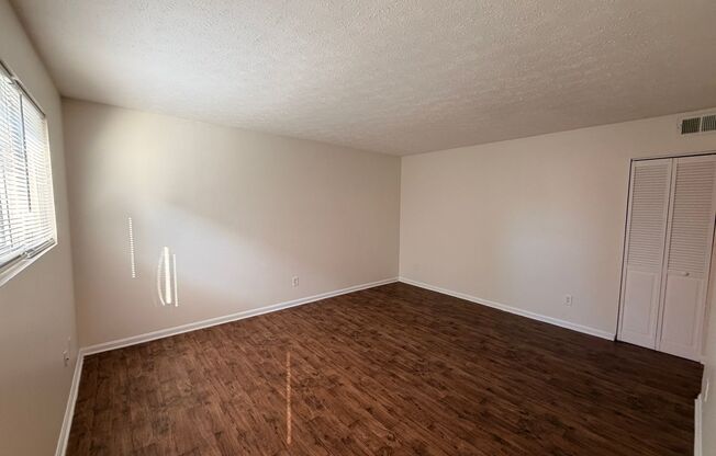 1 bed, 1 bath, 674 sqft, $875, Unit 2005-15