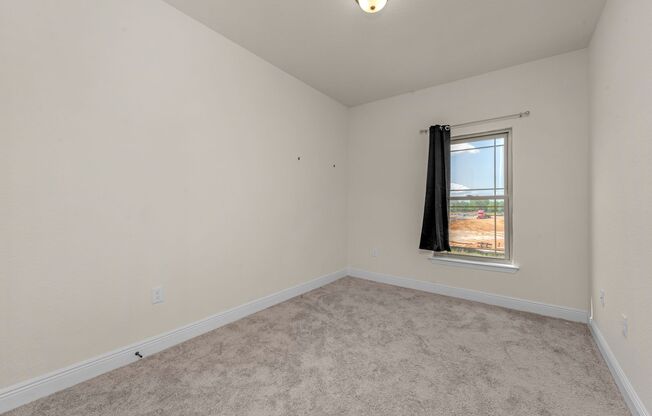 1 bed, 1 bath, $700