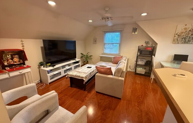 76 CORNWELL AVE