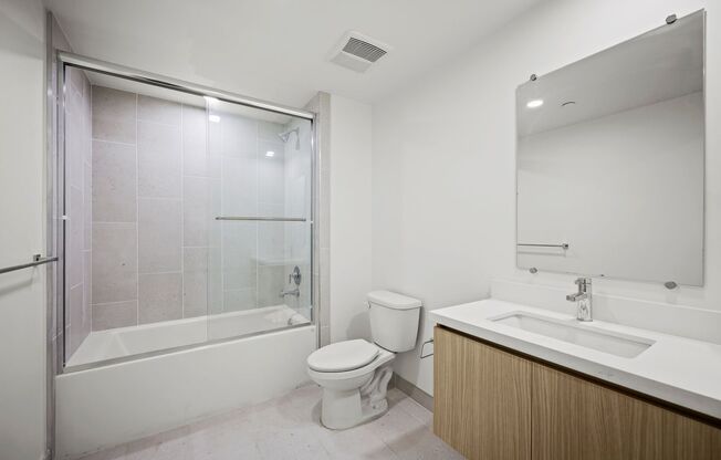 1 bed, 1 bath, 445 sqft, $2,500, Unit 406A