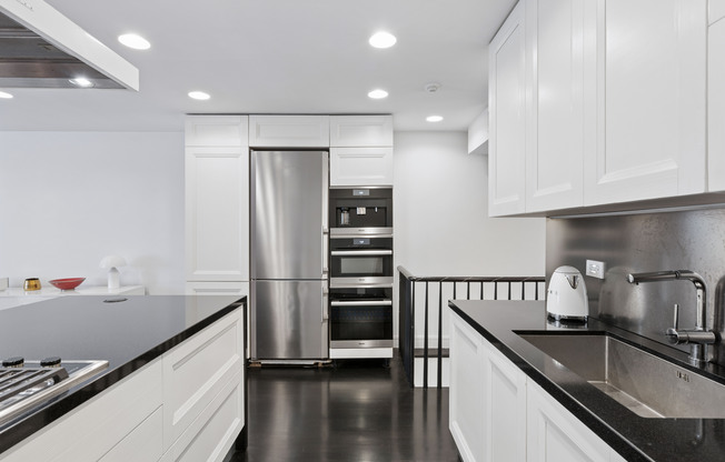 35 W 95 ST