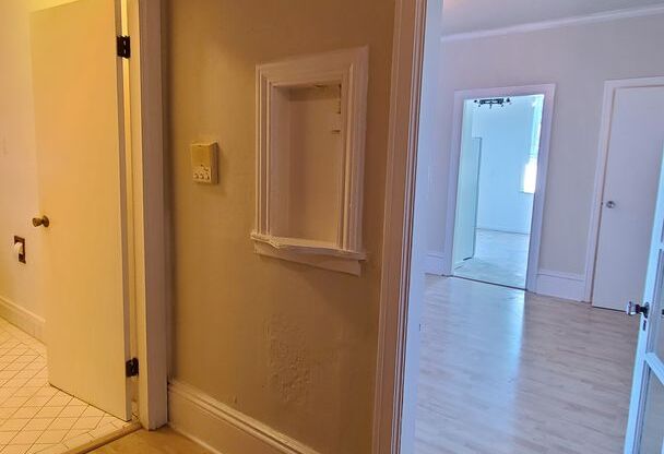 Studio, 1 bath, 550 sqft, $2,295, Unit 07