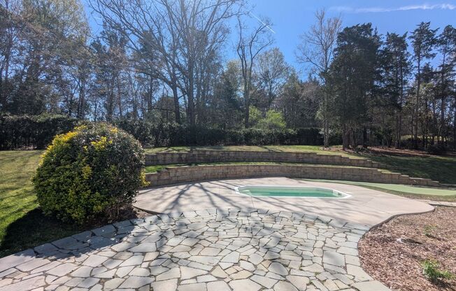 Harrisburg with Large Fenced-In Yard, Small Private Pool/Spa and Putting Green