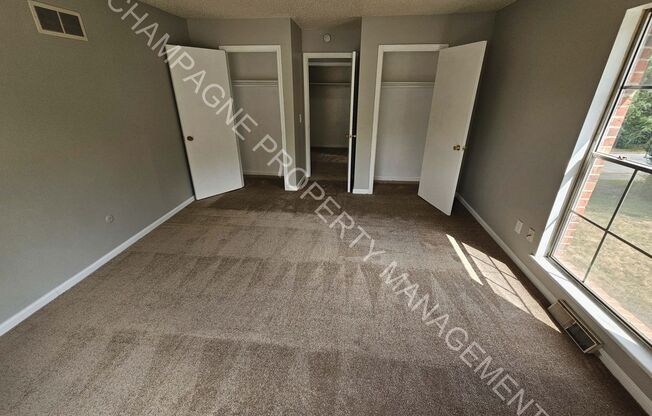 1 bed, 1 bath, 1,200 sqft, $1,100, Unit 2