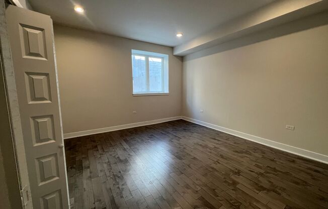 2 beds, 2 baths, 1,100 sqft, $2,200, Unit Unit 1