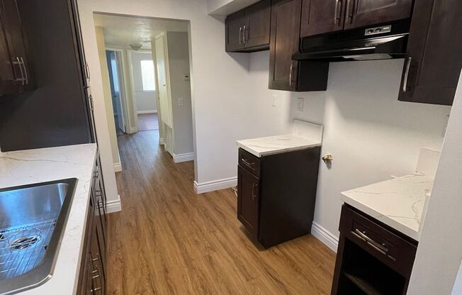 BEAUTIFUL AND SPACIOUS 3 BED CONDO IN SYLMAR